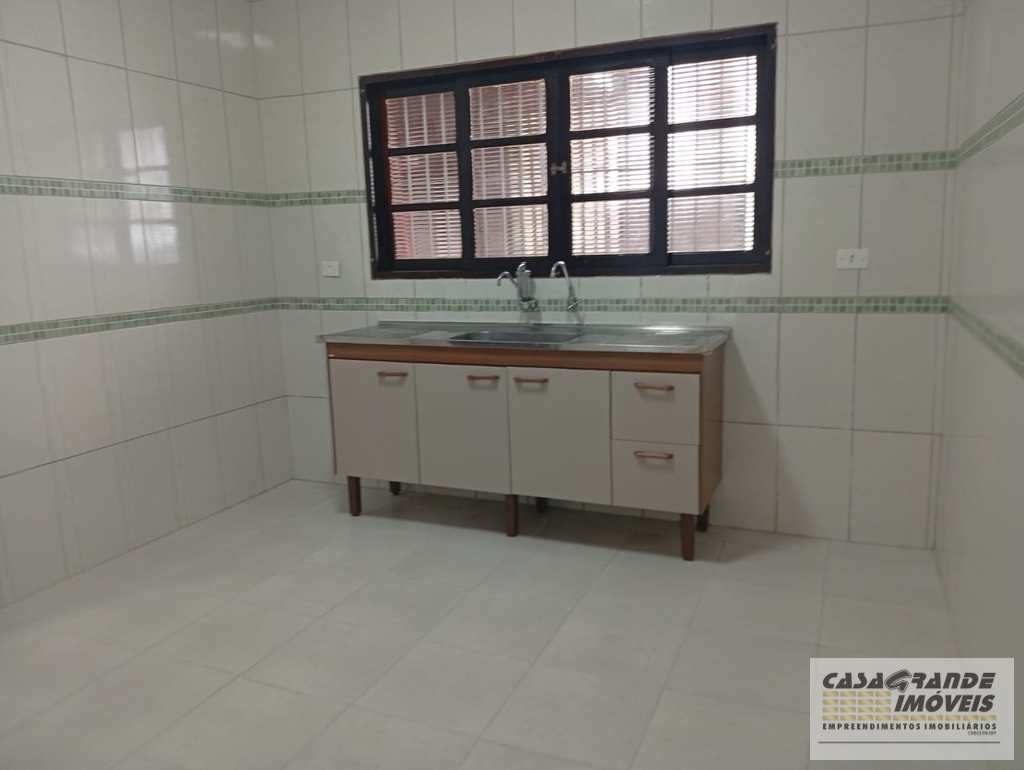 Casa em Praia Grande, no bairro Balneário Maracanã