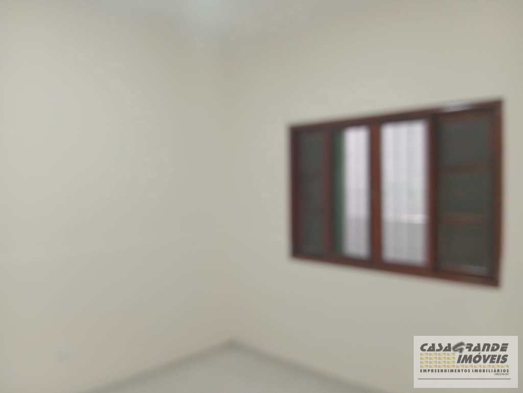 Casa em Praia Grande, no bairro Balneário Maracanã