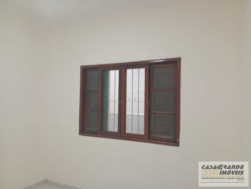 Casa em Praia Grande, no bairro Balneário Maracanã