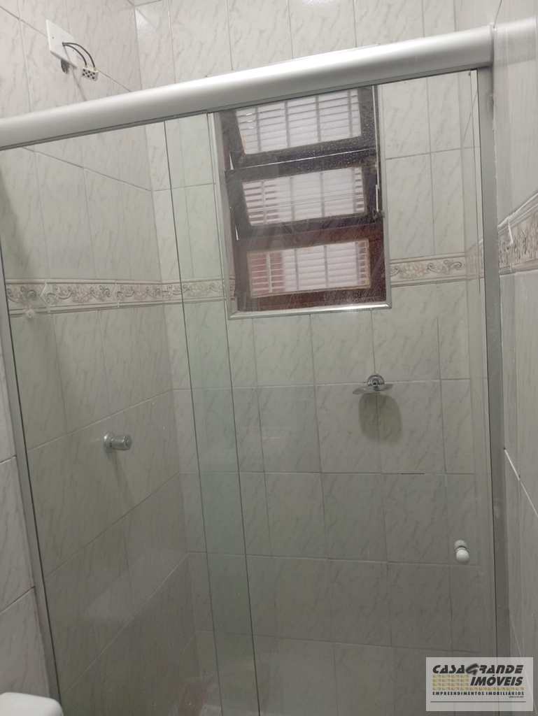 Casa em Praia Grande, no bairro Balneário Maracanã