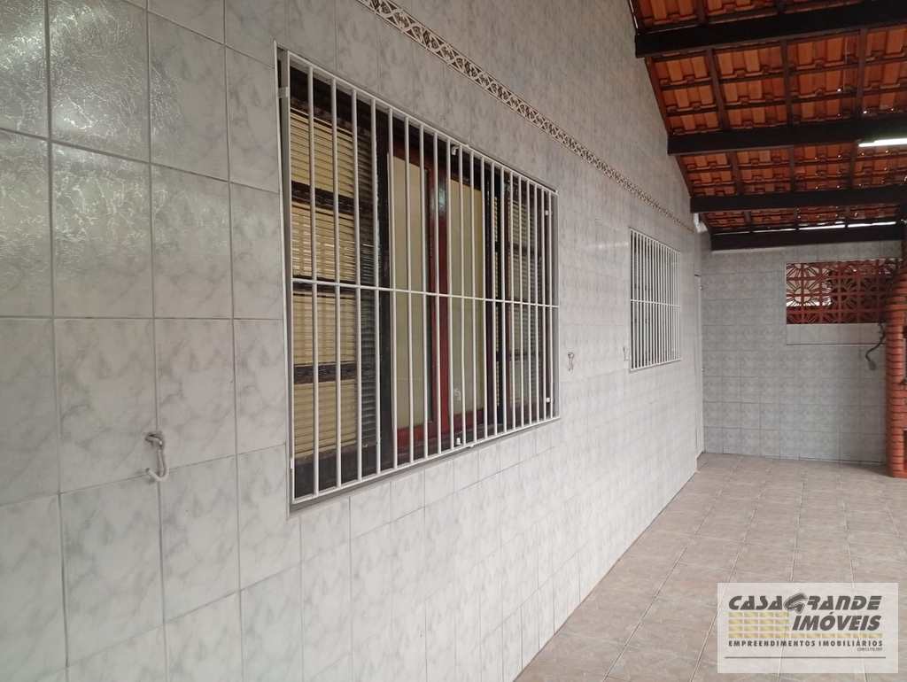 Casa em Praia Grande, no bairro Balneário Maracanã