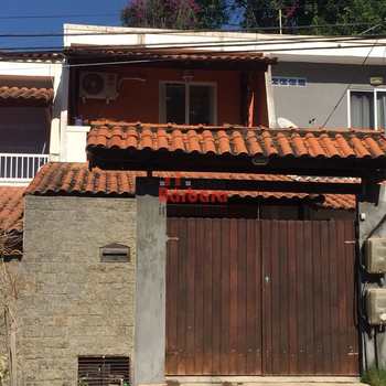 Casa em São Gonçalo, bairro Tribobó
