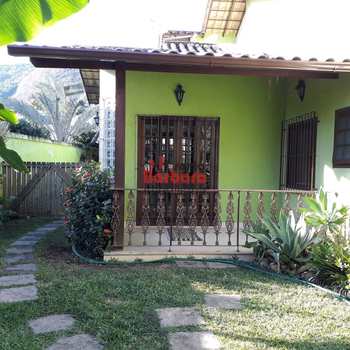 Casa em Niterói, bairro Itaipu