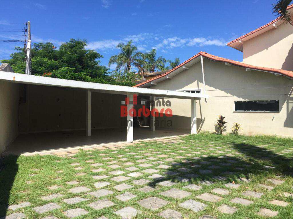 Casa em Niterói, no bairro Camboinhas