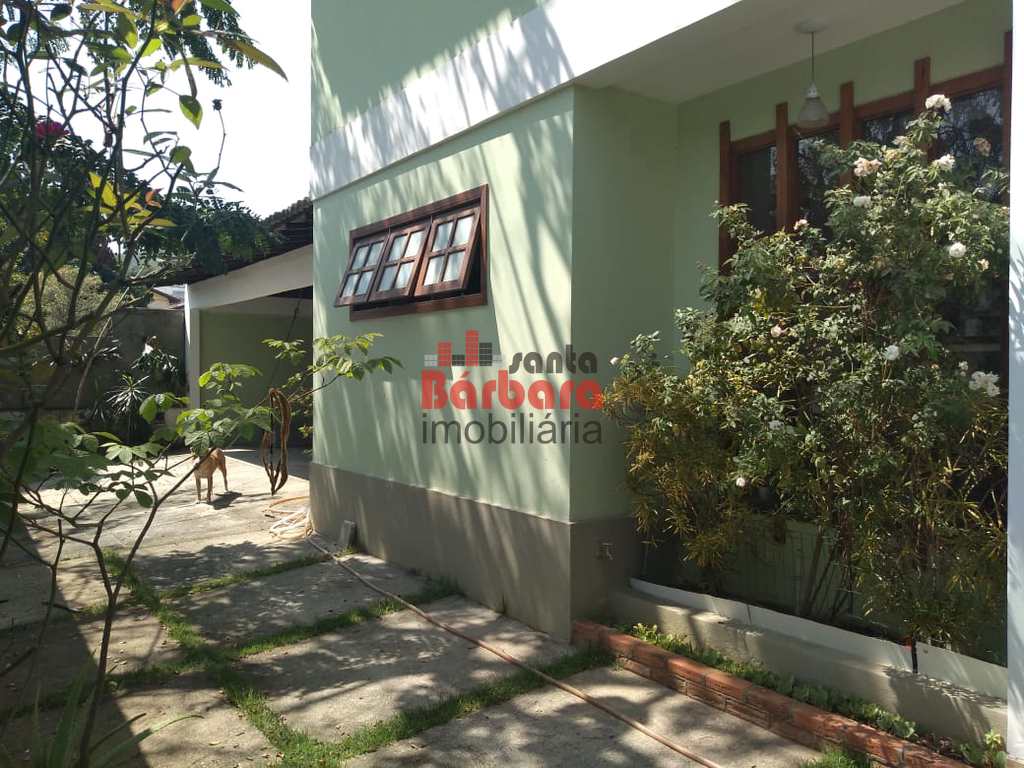Casa em Niterói, no bairro Itaipu
