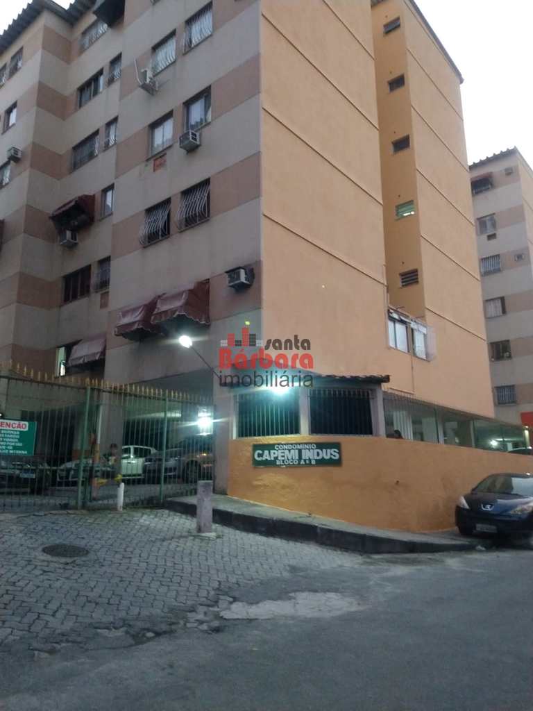 Apartamento em São Gonçalo, no bairro Pita