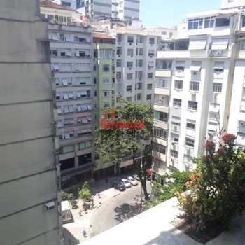 Apartamento em Rio de Janeiro, bairro Leme
