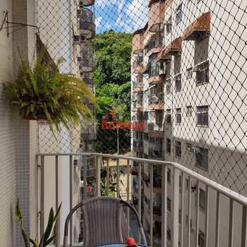Apartamento em Niterói, bairro Santa Rosa