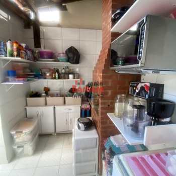 Casa de Condomínio em São Gonçalo, bairro Pacheco