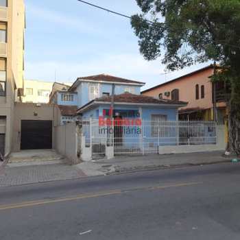 Casa Comercial em Niterói, bairro Fonseca