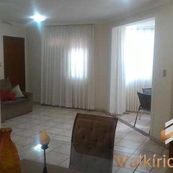 Apartamento em Governador Valadares, bairro Centro