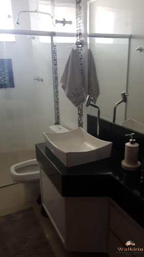 Casa, código 173 em Governador Valadares, bairro Ilha dos Araújos