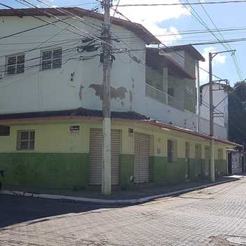 Apartamento em Governador Valadares, bairro Ilha dos Araújos