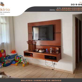 Casa em Governador Valadares, bairro Morada do Vale