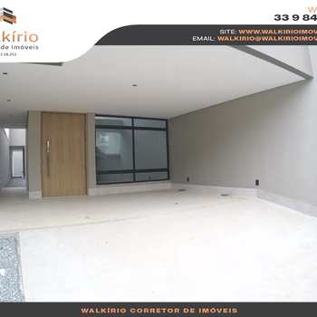 Casa em Governador Valadares, bairro Ilha dos Araújos