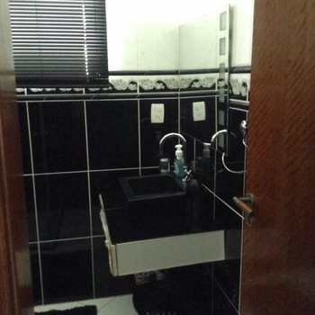 Casa em São Vicente, bairro Vila Cascatinha
