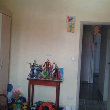 Apartamento em São Vicente, bairro Jardim Independência