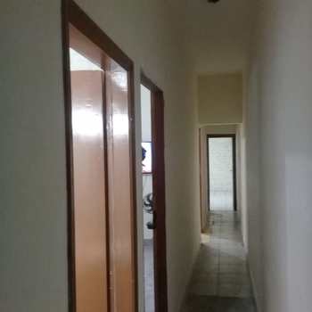 Casa em São Vicente, bairro Vila São Jorge
