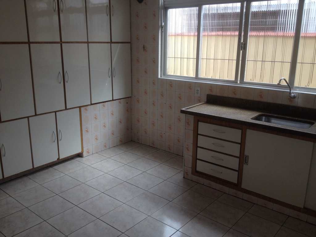 Casa em São Vicente, no bairro Catiapoa