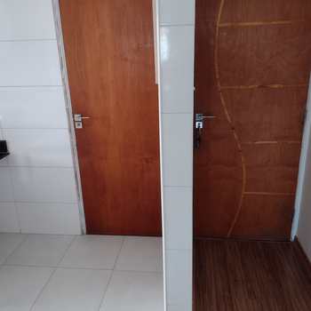 Apartamento em São Vicente, bairro Jardim Independência