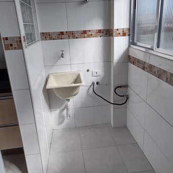 Apartamento em São Vicente, bairro Jardim Independência