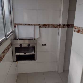 Apartamento em São Vicente, bairro Jardim Independência