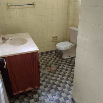 Sobrado de Condomínio em São Vicente, bairro Jardim Independência