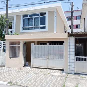 Casa em Santos, bairro Santa Maria