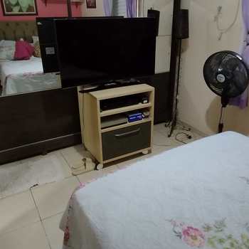 Casa em São Vicente, bairro Vila Valença