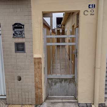 Casa em São Vicente, bairro Jardim Independência