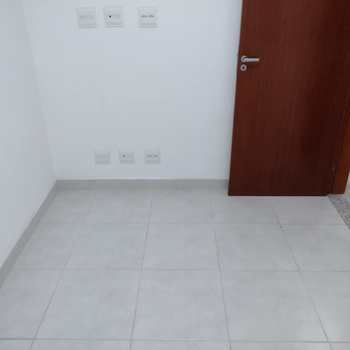 Casa em São Vicente, bairro Vila Voturua