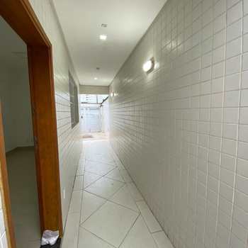 Casa em São Vicente, bairro Vila Voturua