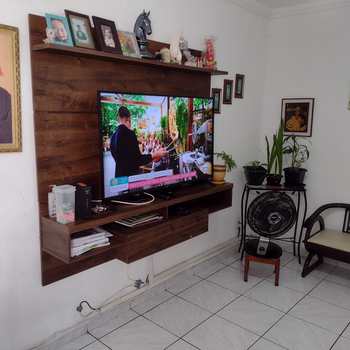 Apartamento em São Vicente, bairro Itararé