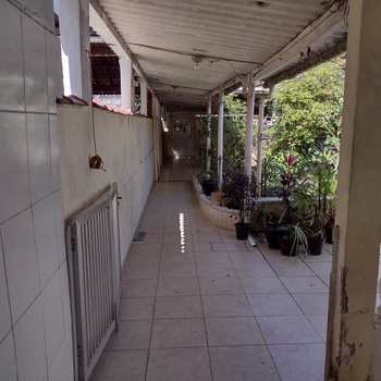 Casa em São Vicente, bairro Jardim Independência