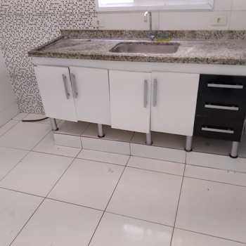 Apartamento em São Vicente, bairro Vila Voturua