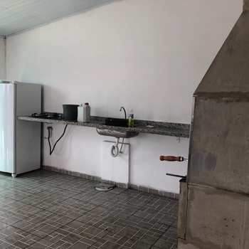 Apartamento em São Vicente, bairro Vila Voturua