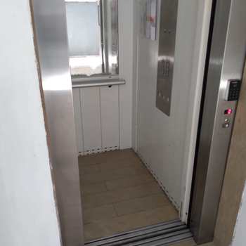 Apartamento em São Vicente, bairro Vila Voturua