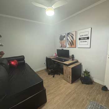 Apartamento em São Vicente, bairro Vila Cascatinha