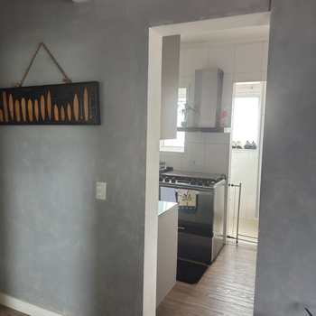 Apartamento em São Vicente, bairro Vila Cascatinha