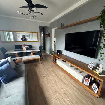 Apartamento em São Vicente, bairro Vila Cascatinha