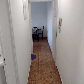 Apartamento em São Vicente, bairro Itararé