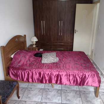 Apartamento em São Vicente, bairro Vila Valença