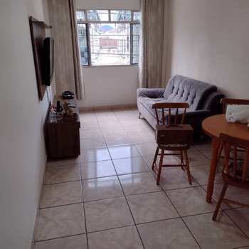 Apartamento em São Vicente, bairro Vila Valença
