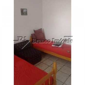 Kitnet em Praia Grande, bairro Caiçara