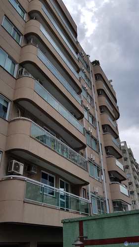 Apartamento, código 19 em Rio de Janeiro, bairro Botafogo