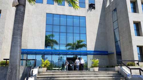 Sala Comercial, código 32 em Rio de Janeiro, bairro Barra da Tijuca