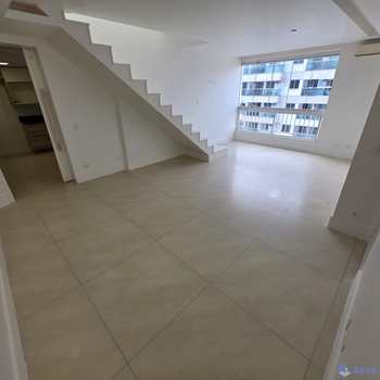 Apartamento em Rio de Janeiro, bairro Barra da Tijuca