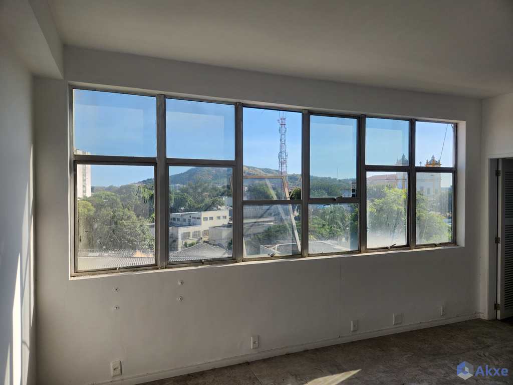 Sala Comercial em Rio de Janeiro, no bairro Campo Grande