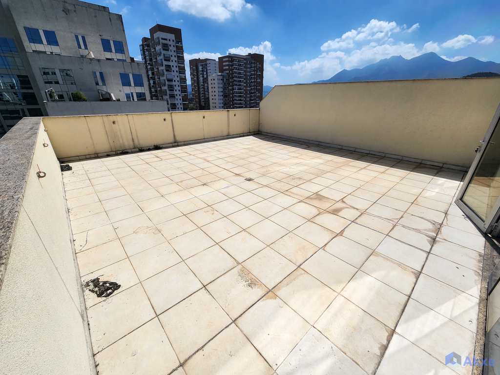 Sala Comercial em Rio de Janeiro, no bairro Jacarepaguá