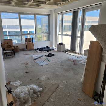 Sala Comercial em Rio de Janeiro, bairro Jacarepaguá